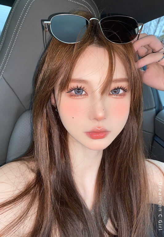 DreamconCGirl 女主角質感灰